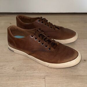 Seavees Hermosa Men's Leather Sneakers